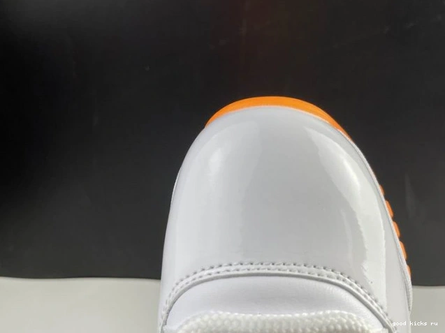 AH7860-139 LOW CITRUS AIR BRIGHT JORDAN 11 RETRO 0713